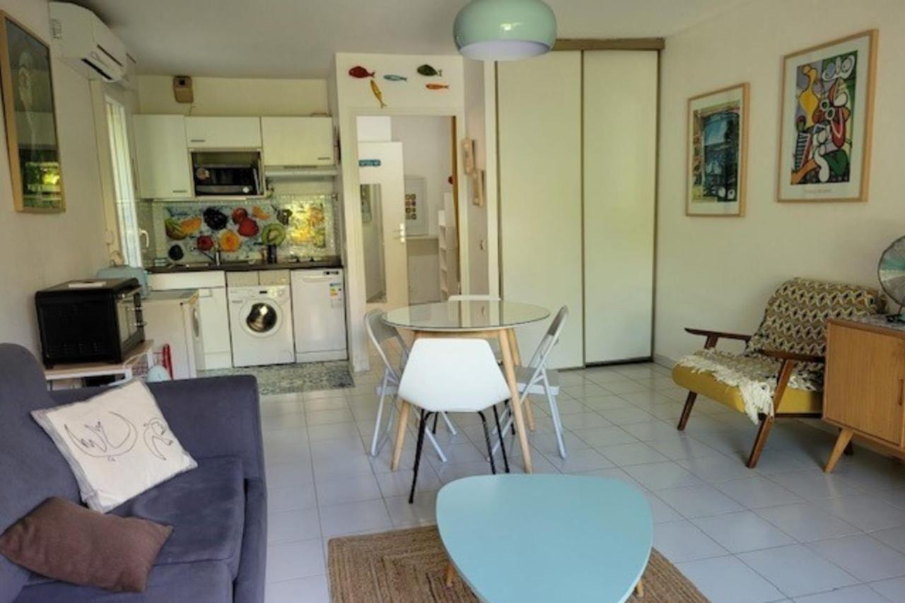 Nice Studio 30 M With Terrace And Pool Antibes Buitenkant foto